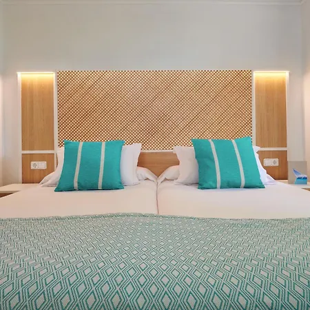 Grupotel Club Turquesa Mar ثيوداديلا