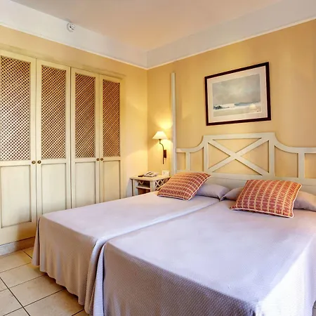 Grupotel Club Turquesa Mar דירה